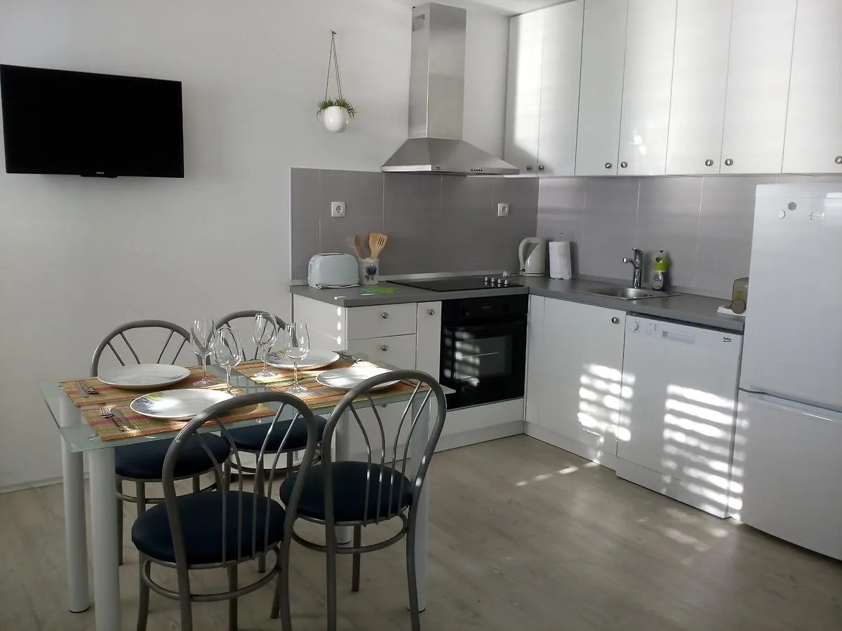 Apartments & Room Paula Stobreč Kroatië